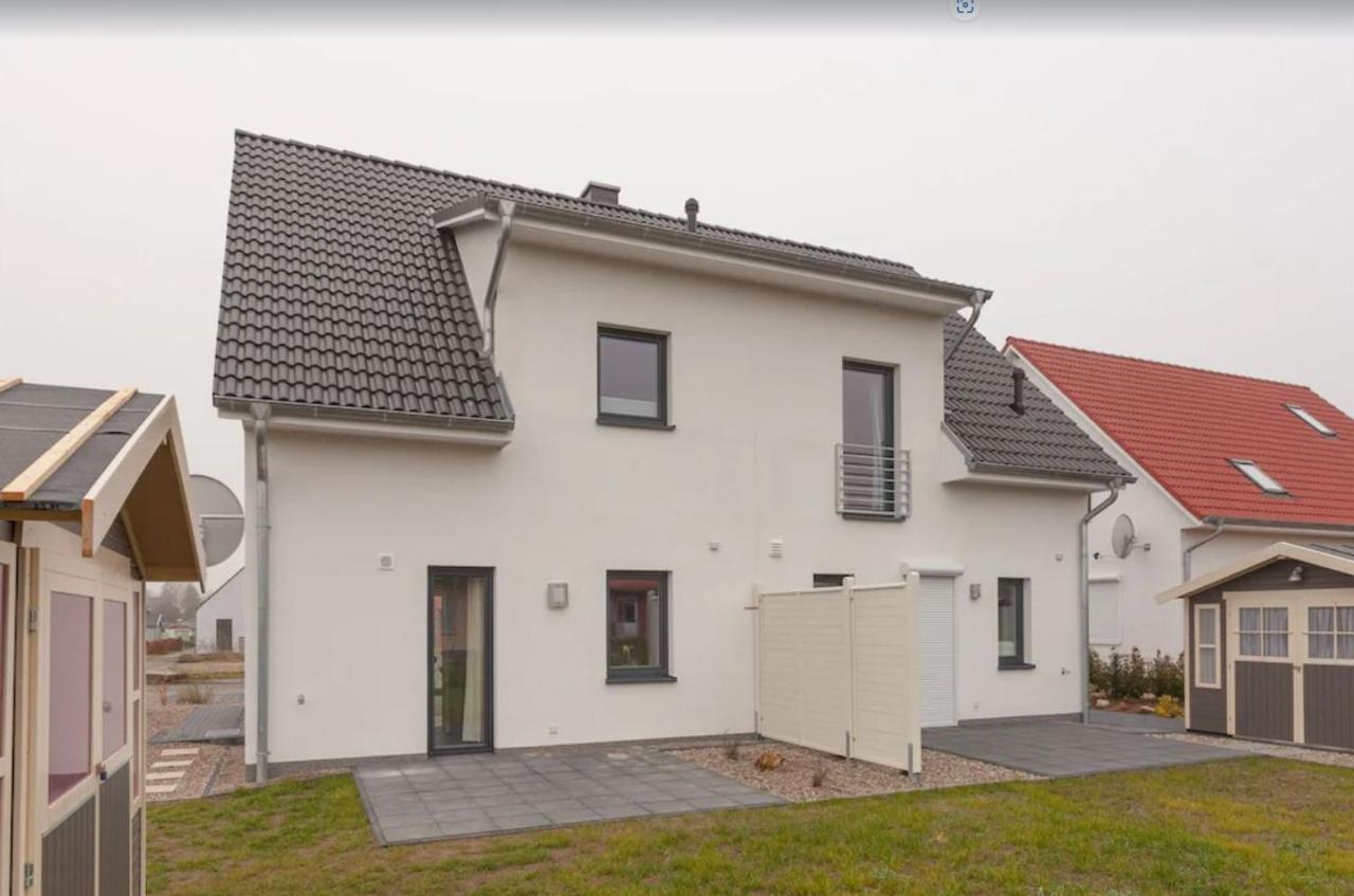 Ferienhaus Wellenreiter Zierow Exteriör bild